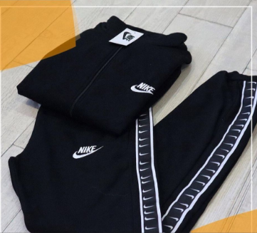 CHÁNDAL NIKE SIN CAPUCHA CONTRAREEMBOLSO