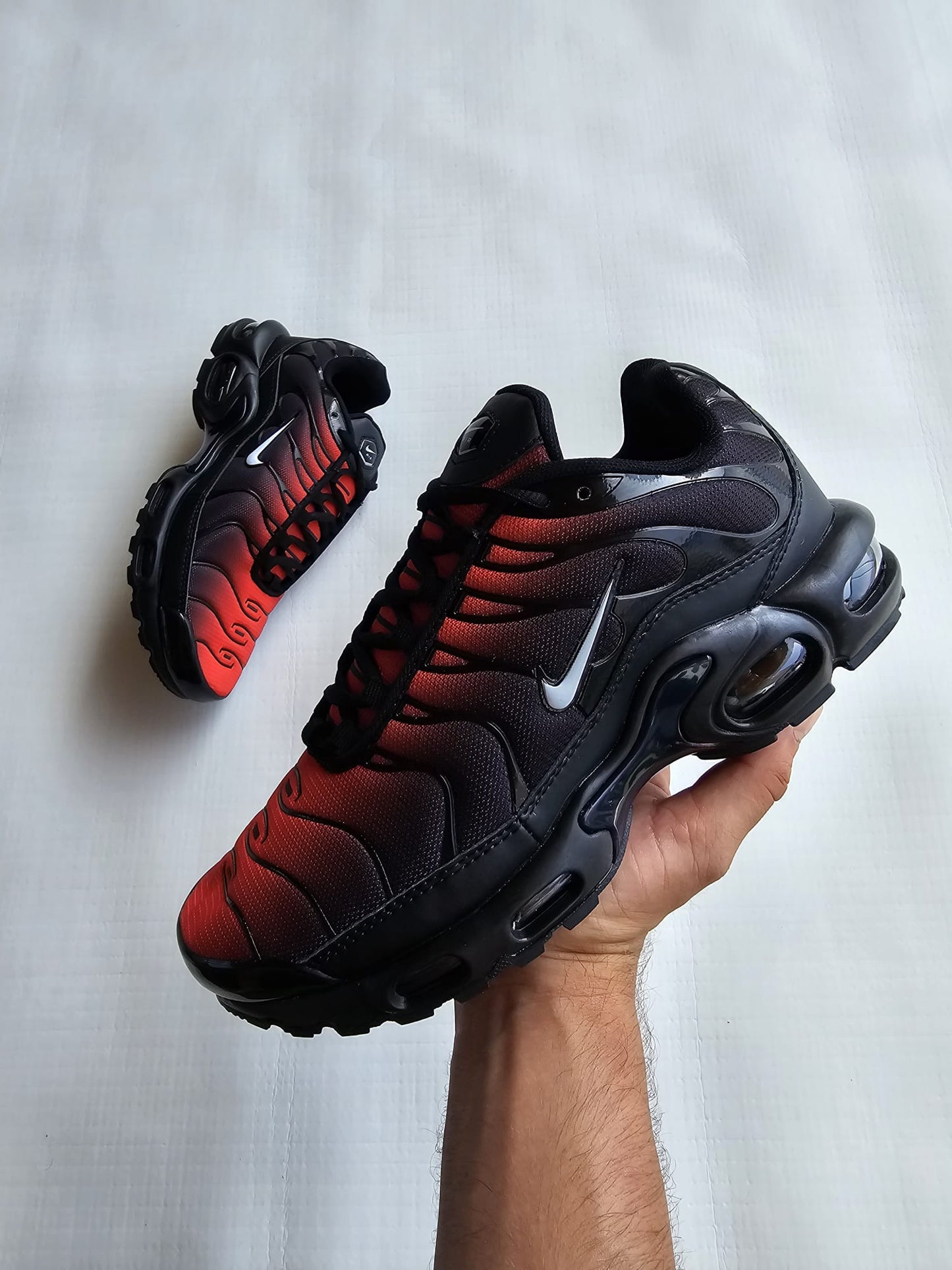 NIKE TN